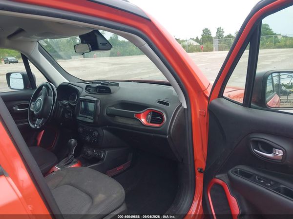 2019 JEEP RENEGADE TRAILHAWK 4X4 — I5