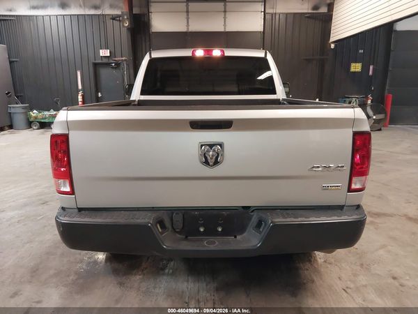 2019 RAM 1500 CLASSIC TRADESMAN  4X4 6'4 BOX