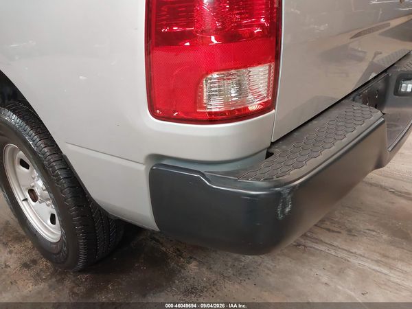 2019 RAM 1500 CLASSIC TRADESMAN  4X4 6'4 BOX