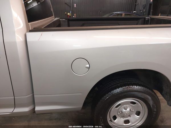 2019 RAM 1500 CLASSIC TRADESMAN  4X4 6'4 BOX