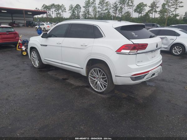 2020 VOLKSWAGEN ATLAS CROSS SPORT 3.6L V6 SEL PREMIUM — I3