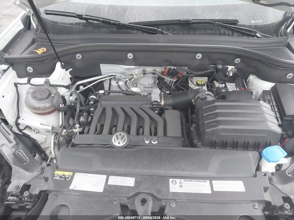 2020 VOLKSWAGEN ATLAS CROSS SPORT 3.6L V6 SEL PREMIUM — I10