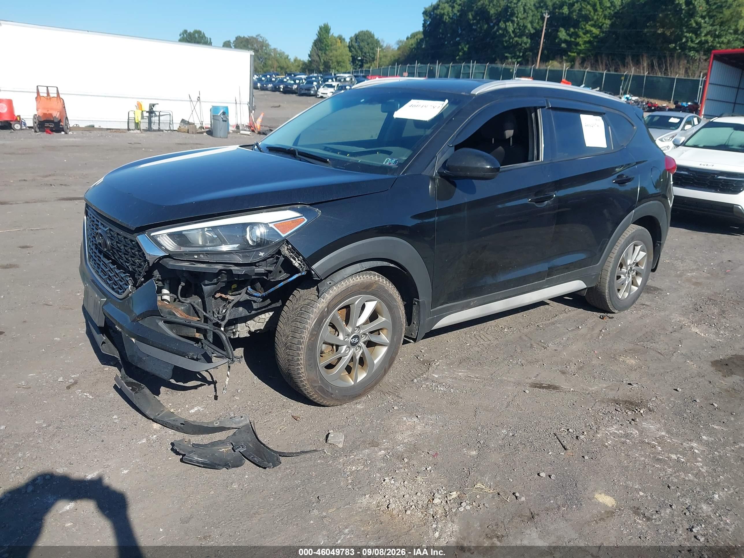 2017 HYUNDAI TUCSON SE/SE PLUS — I2