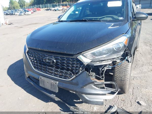 2017 HYUNDAI TUCSON SE/SE PLUS — I6