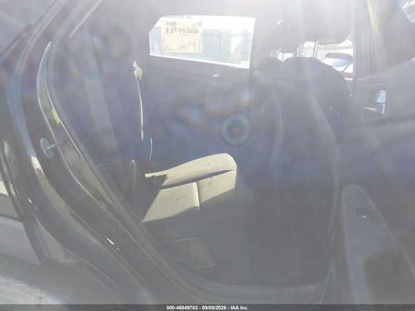 2017 HYUNDAI TUCSON SE/SE PLUS — I8