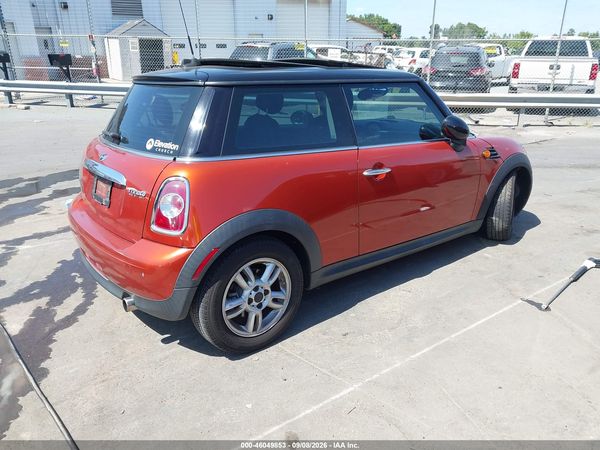 2012 MINI COOPER — I4