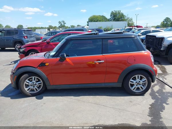 2012 MINI COOPER — I117