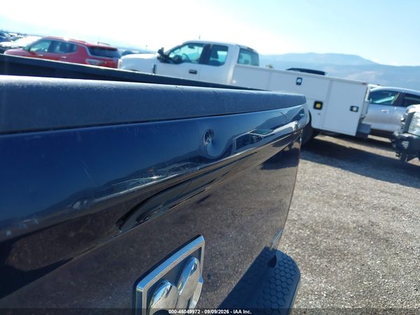 2017 RAM 1500 TRADESMAN  4X2 8' BOX — I6