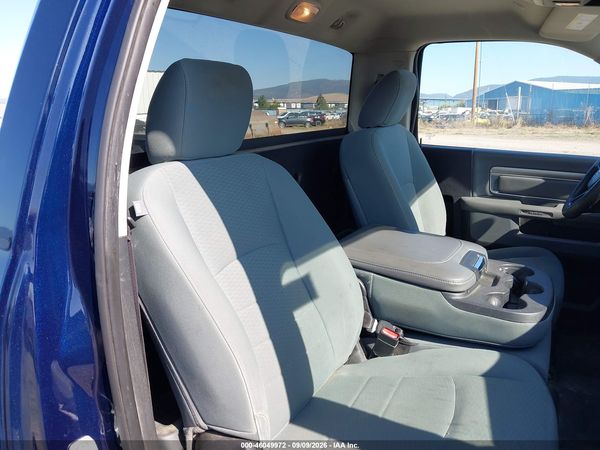 2017 RAM 1500 TRADESMAN  4X2 8' BOX — I8