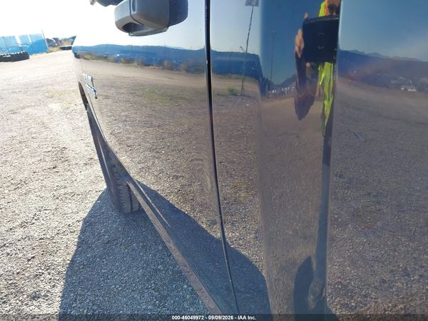 2017 RAM 1500 TRADESMAN  4X2 8' BOX — I71