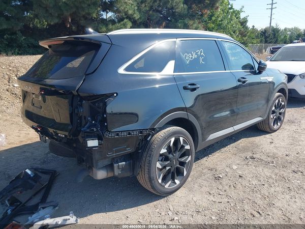 2025 KIA SORENTO EX — I4