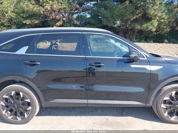 2025 KIA SORENTO EX — I116
