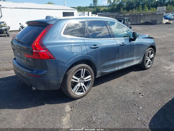 2021 VOLVO XC60