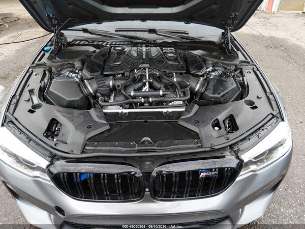 2019 BMW M5 — I10