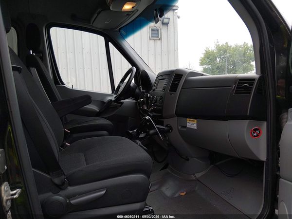 2015 MERCEDES-BENZ SPRINTER 3500 — I5