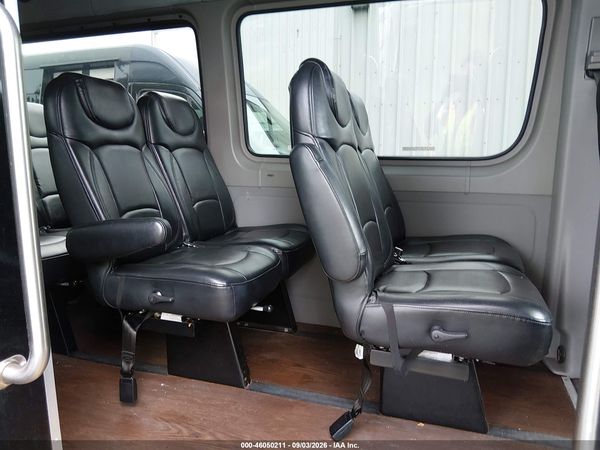 2015 MERCEDES-BENZ SPRINTER 3500 — I8