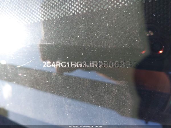 2018 CHRYSLER PACIFICA TOURING L — I9