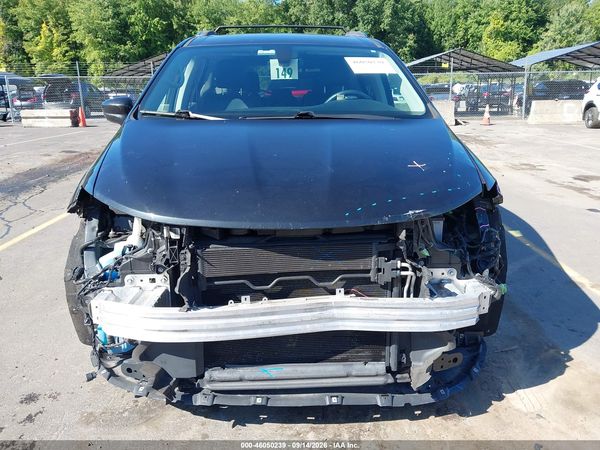 2018 CHRYSLER PACIFICA TOURING L — I115
