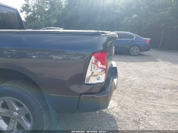 2018 RAM 1500 EXPRESS  4X4 6'4 BOX