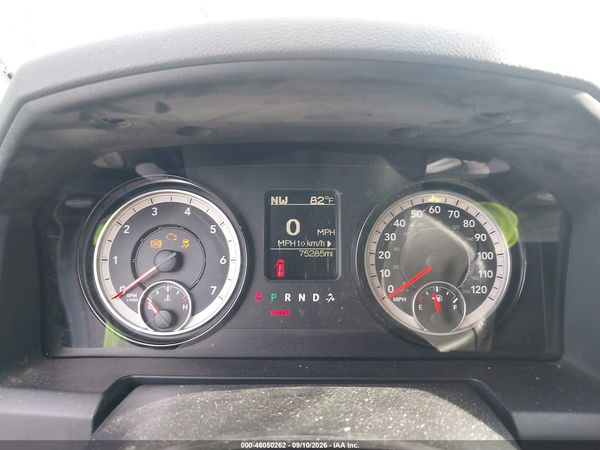 2018 RAM 1500 EXPRESS  4X4 6'4 BOX