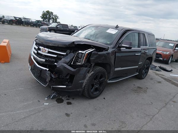 2016 CADILLAC ESCALADE PREMIUM COLLECTION — I1