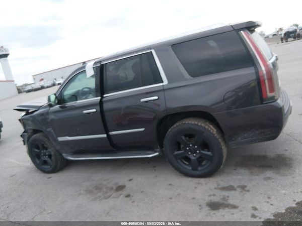 2016 CADILLAC ESCALADE PREMIUM COLLECTION — I116