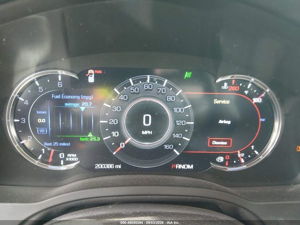 2016 CADILLAC ESCALADE PREMIUM COLLECTION — I117