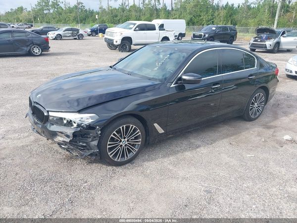2018 BMW 530I — I2