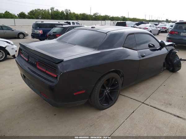 2017 DODGE CHALLENGER SXT