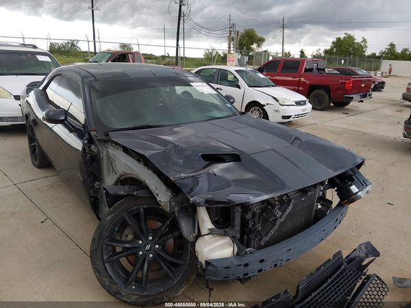 2017 DODGE CHALLENGER SXT