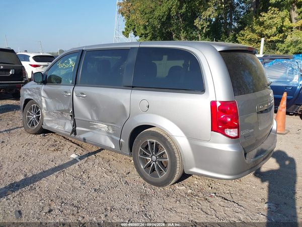 2017 DODGE GRAND CARAVAN GT — I3