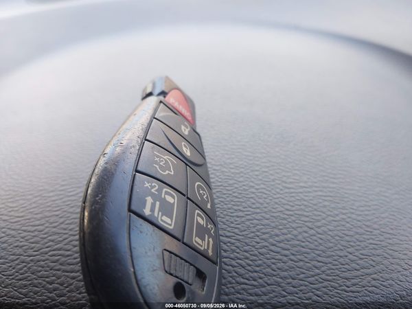 2016 DODGE GRAND CARAVAN R/T — I11