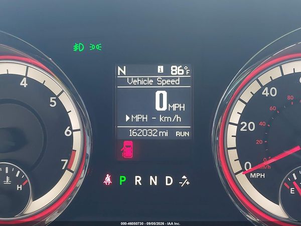 2016 DODGE GRAND CARAVAN R/T — I118