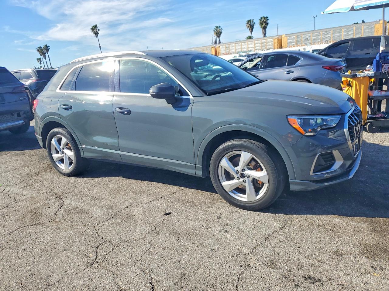 2020 AUDI Q3 quattro Premium