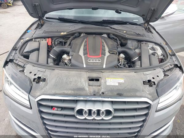 2015 AUDI S8 4.0T — I10