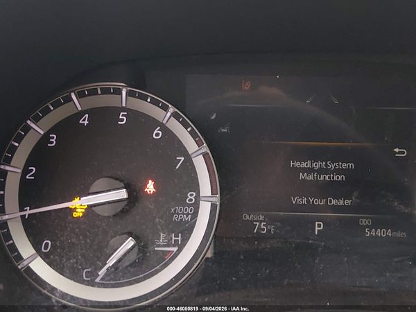 2022 TOYOTA HIGHLANDER XLE — I7