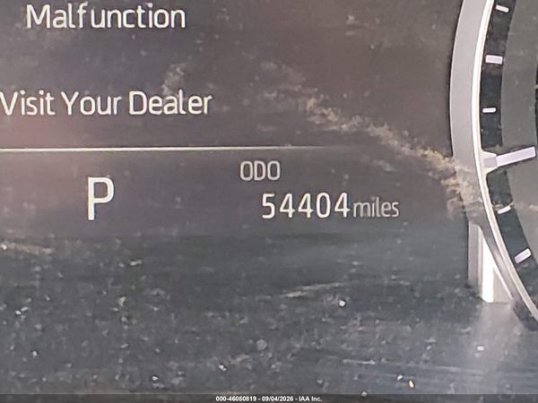 2022 TOYOTA HIGHLANDER XLE — I118