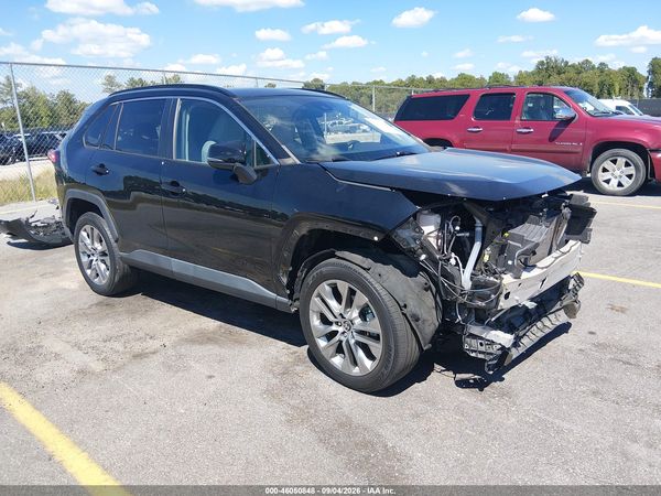 2021 TOYOTA RAV4 XLE PREMIUM — I1