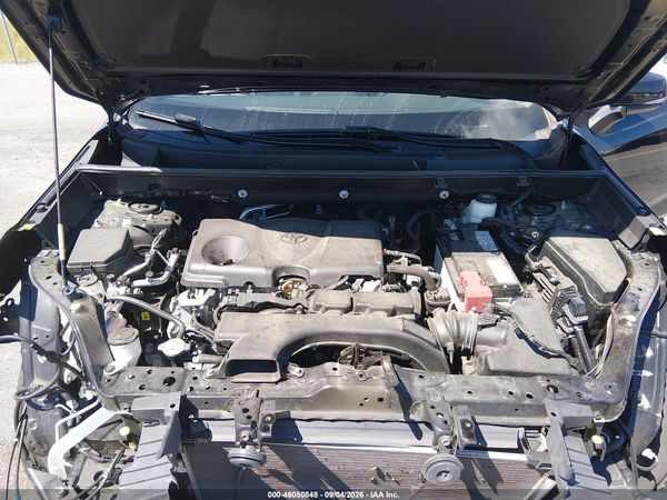 2021 TOYOTA RAV4 XLE PREMIUM — I10