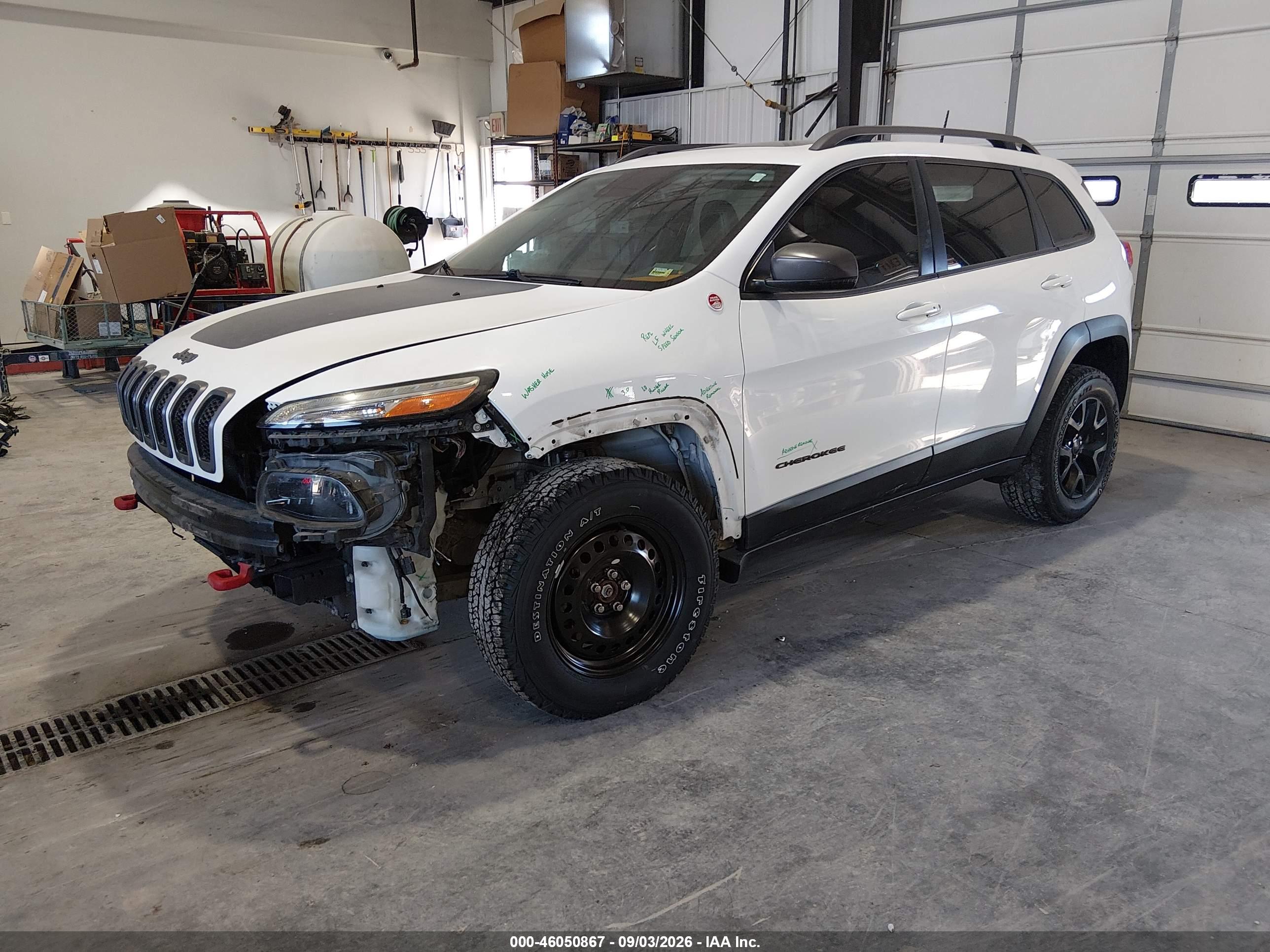 2016 JEEP CHEROKEE TRAILHAWK — I2