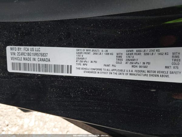 2027 CHRYSLER PACIFICA Select