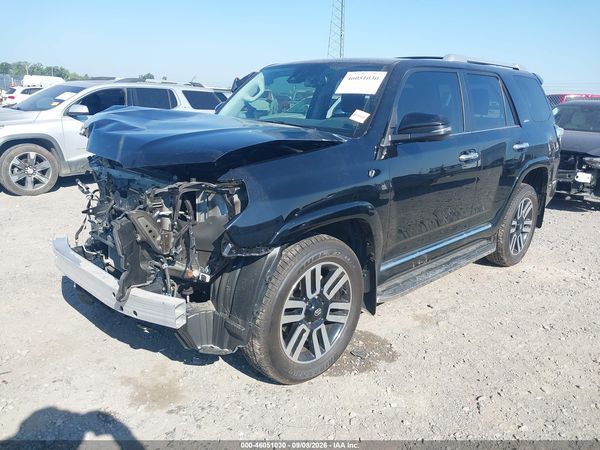 2024 TOYOTA 4RUNNER — I2