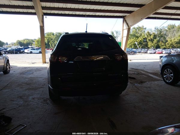 2015 CHEVROLET TRAVERSE LS — I119