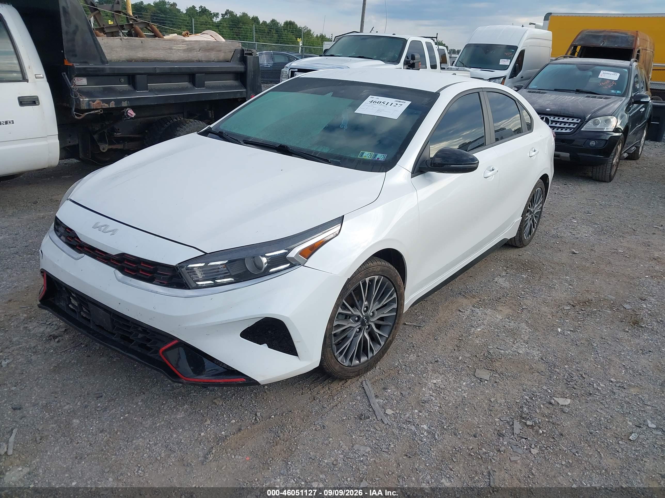 2023 KIA FORTE GT-LINE — I2