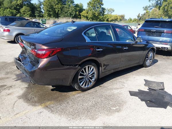 2018 INFINITI Q50 3.0T LUXE — I4