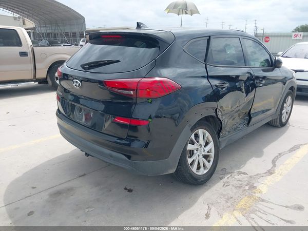 2020 HYUNDAI TUCSON SE — I4