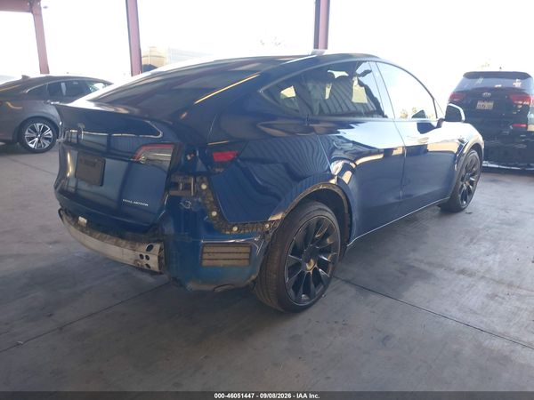 2021 TESLA MODEL Y — I4