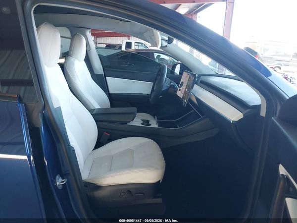 2021 TESLA MODEL Y — I5