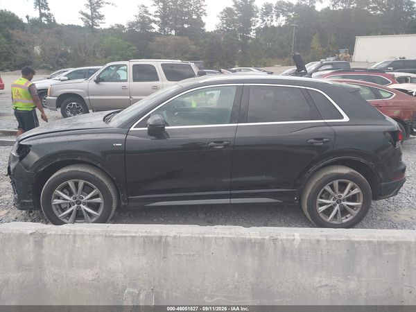 2025 AUDI Q3 — I117