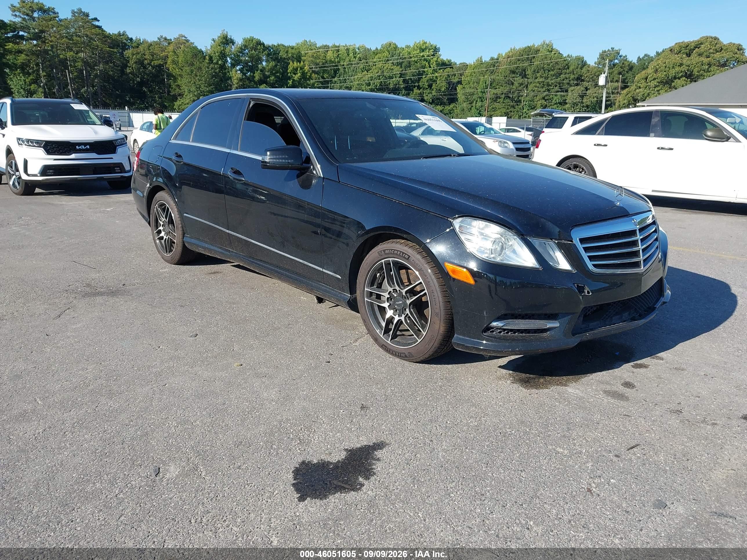 2013 MERCEDES-BENZ E 400 HYBRID SPORT
